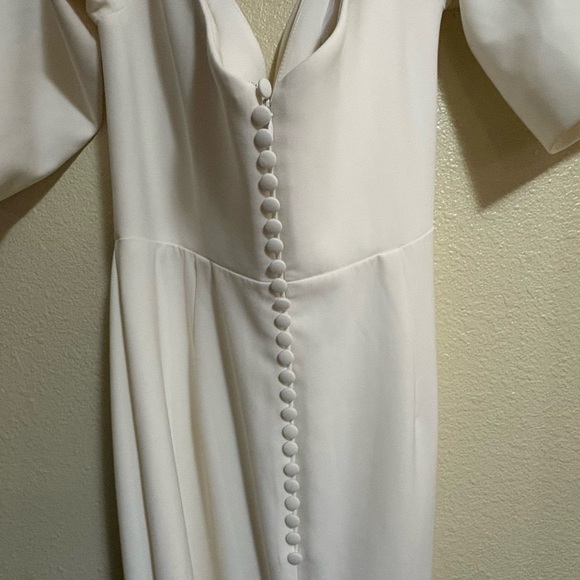 Vagabond Off White Medusa Wedding Dress - Picture 6 of 13